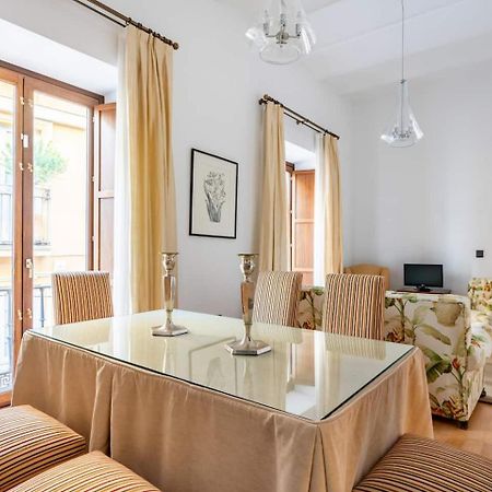 Komodo Sierpes: Bright & Classy Central Apartment Seville Exterior photo