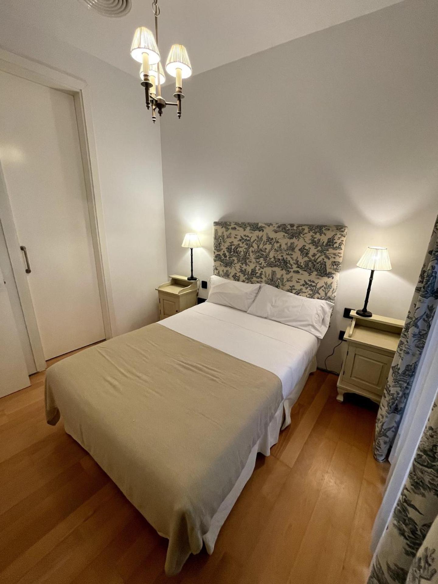 Komodo Sierpes: Bright & Classy Central Apartment Seville Exterior photo
